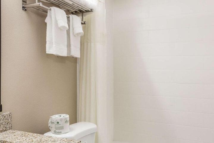 Room 42 of 48