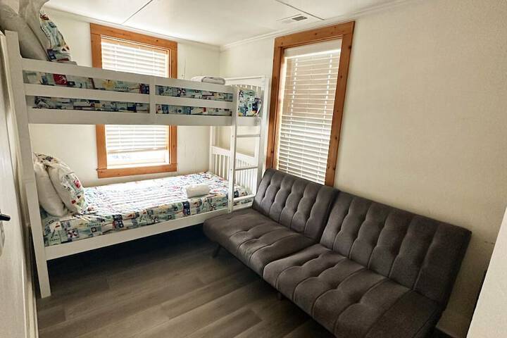Room 29 of 123