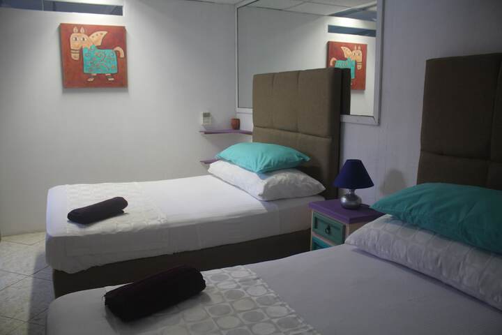 Room 8 of 47