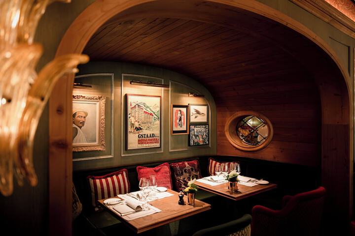 Dining 88 of 144