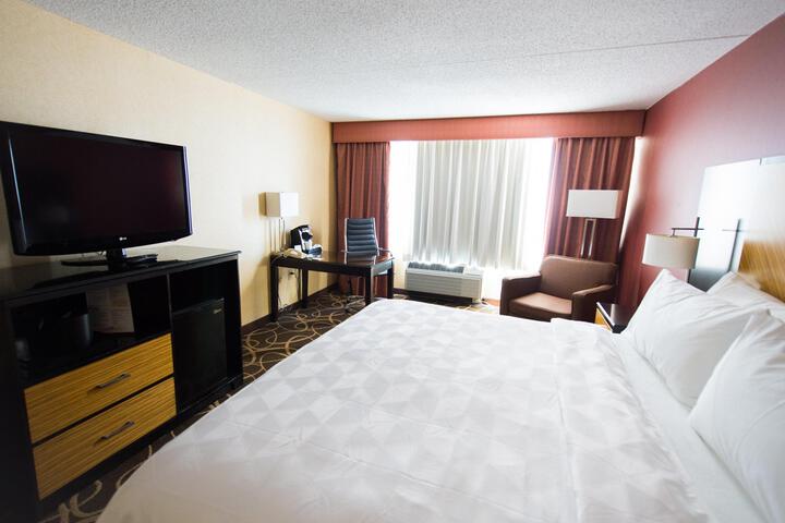 2 Double Beds (4 of 6)