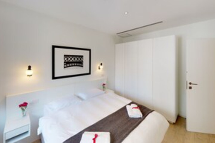 Room 26 of 29