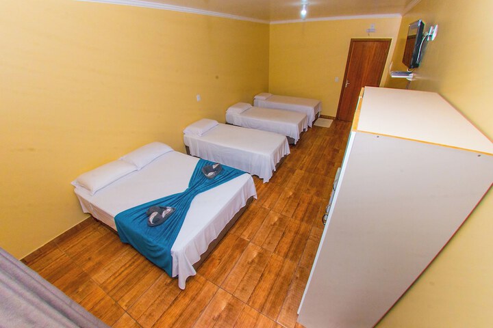 Room 15 of 36