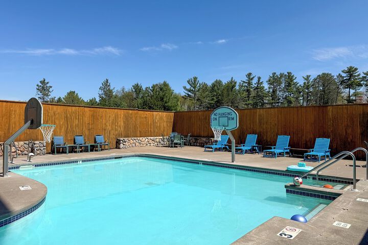 Hotel with Pool