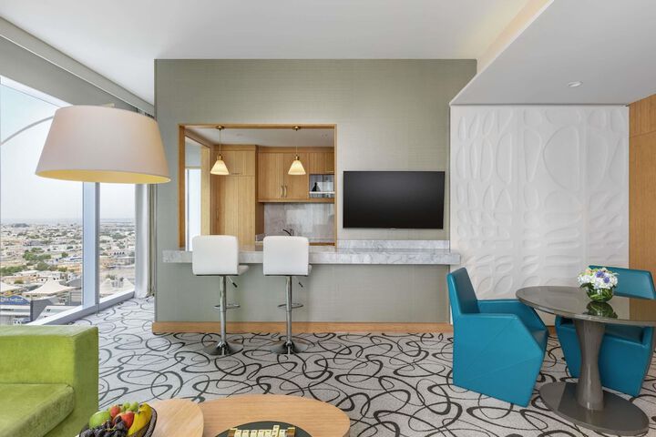 Room 52 of 315