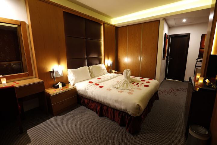 Room 18 of 54