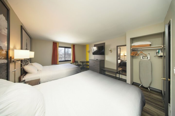 Room 14 of 71