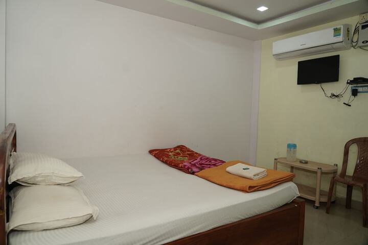 Room 43 of 94