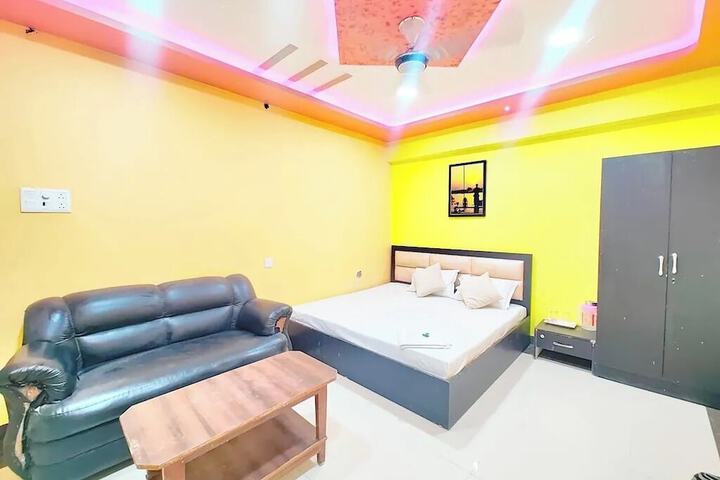 Room 20 of 28