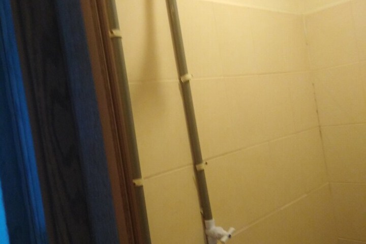 Room 6 of 7