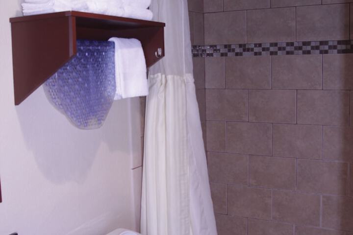 Room 40 of 51