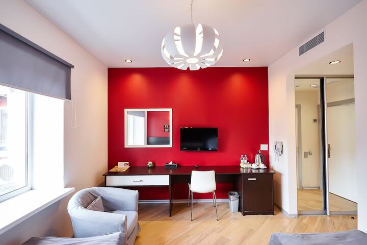 Room 5 of 34