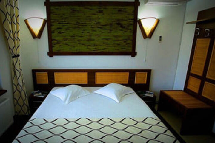 Room 20 of 35
