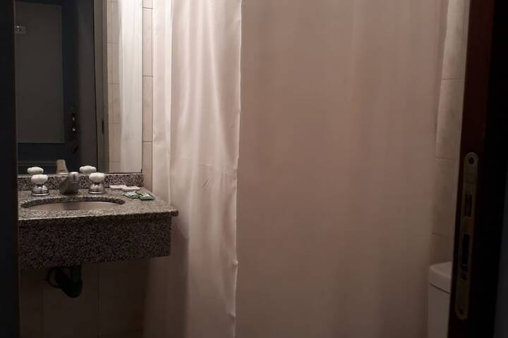 Room 34 of 52