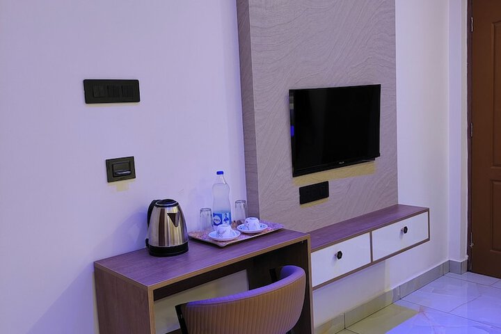 Room 28 of 56