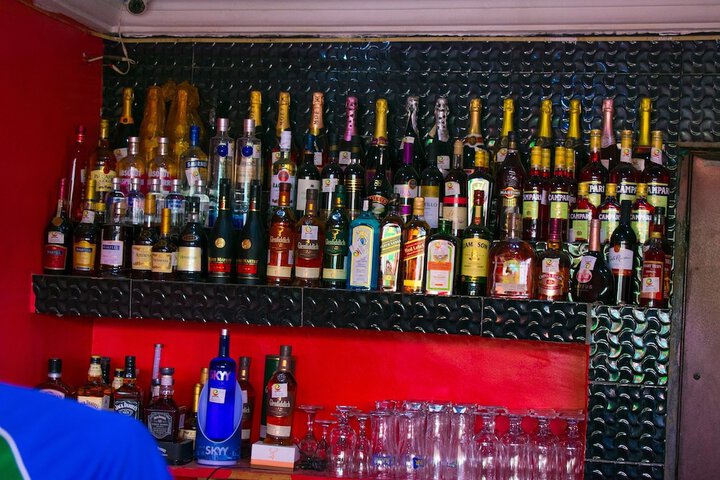 Lounge 55 of 68