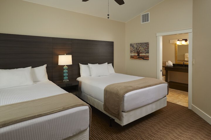 Room 4 of 39