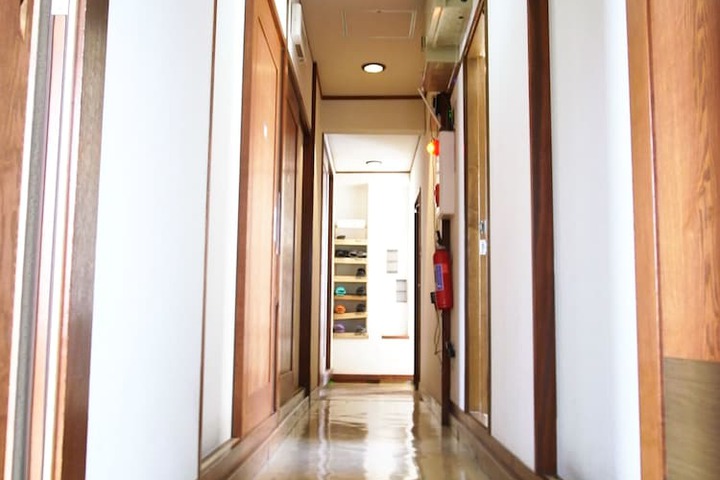 Ballroom/Hall 13 of 20