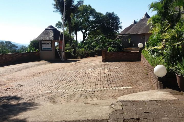 Property Grounds 43 of 58