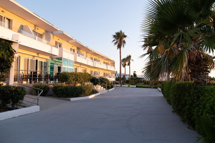 Hotel 70 of 82