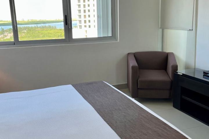Room 29 of 84