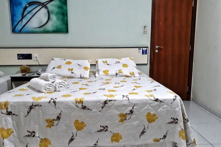 Room 6 of 21