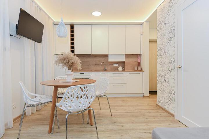 General 6 of 32