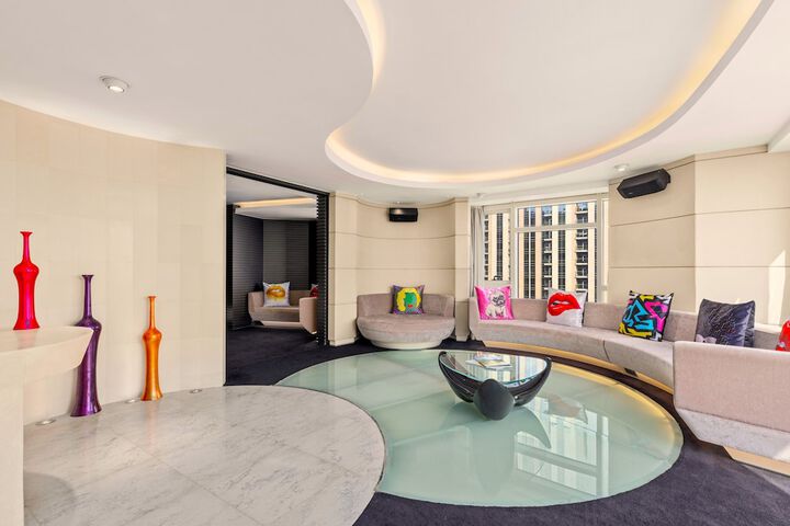 Room 41 of 126