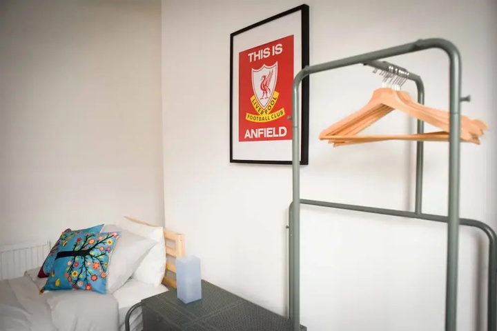 Room 4 of 23