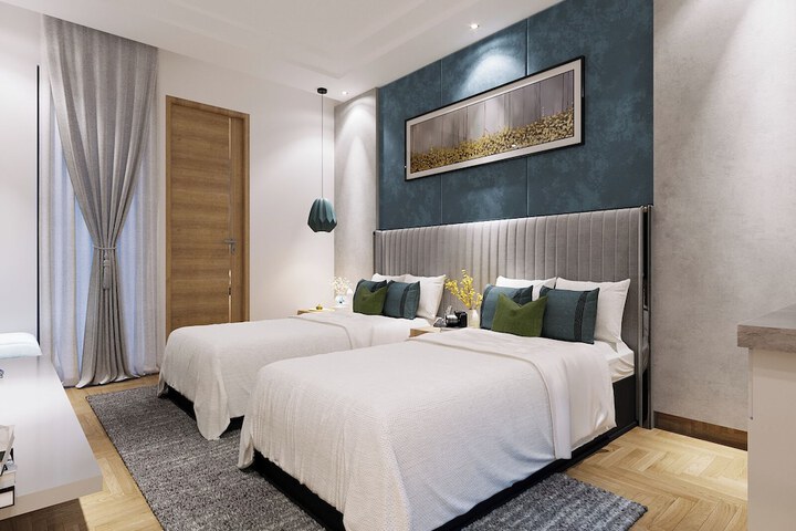 Room 4 of 38