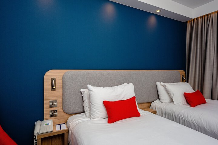 Room 8 of 59