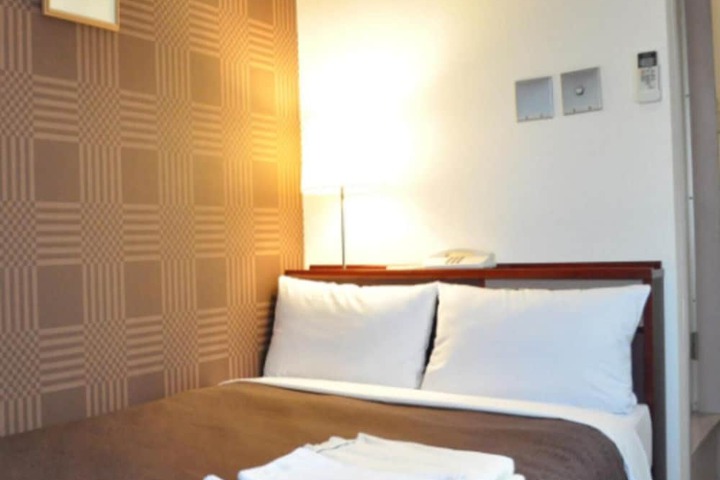 Room 34 of 52