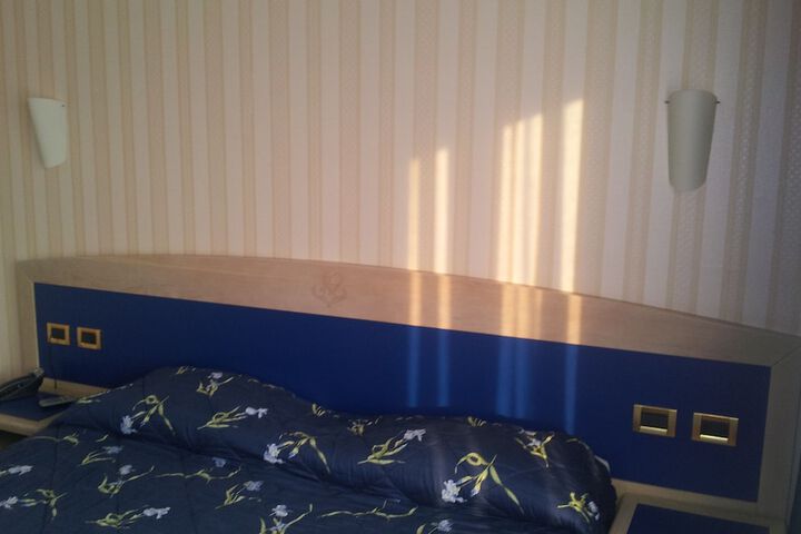 Room 7 of 55