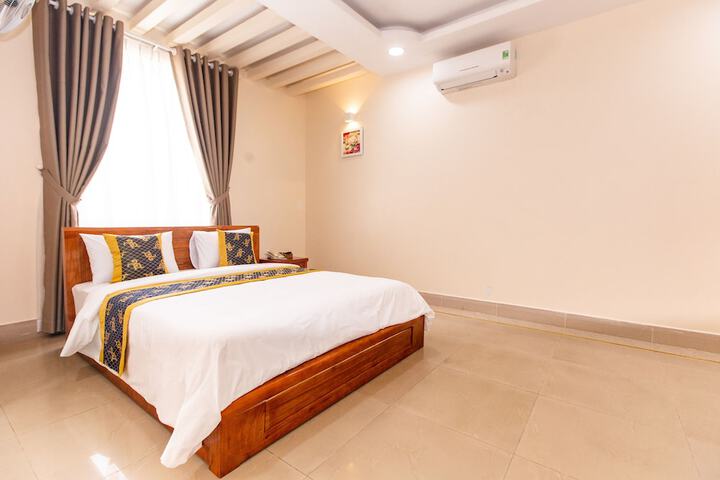 Room 4 of 46