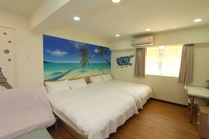 Room 22 of 246