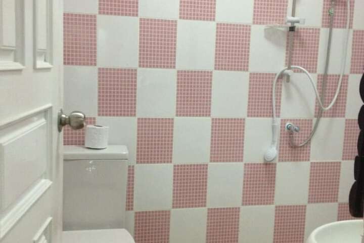 Room 15 of 24