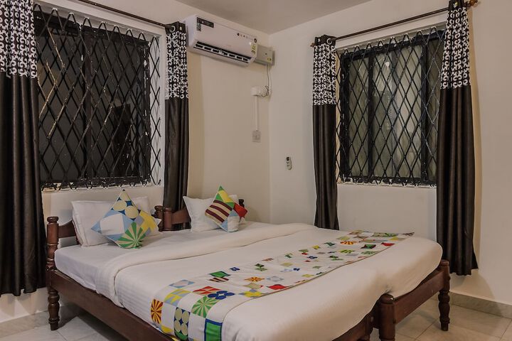 Room 5 of 19