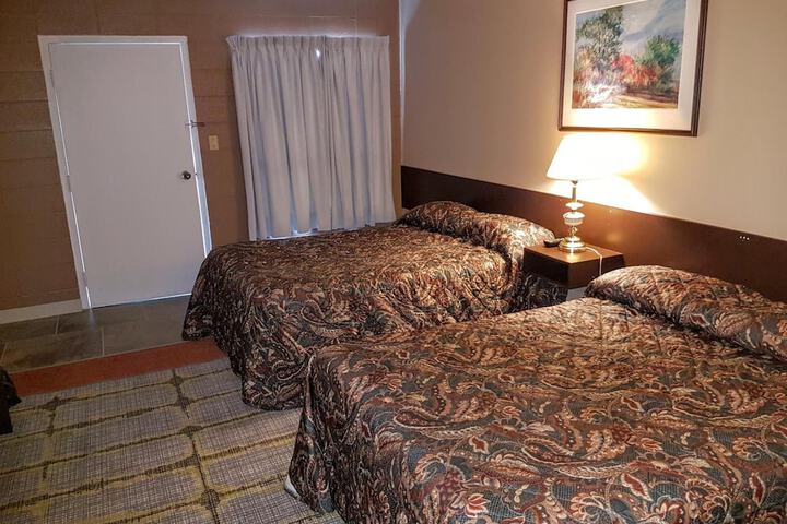 Room 15 of 36