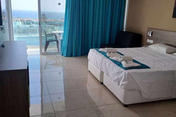 Room 30 of 57