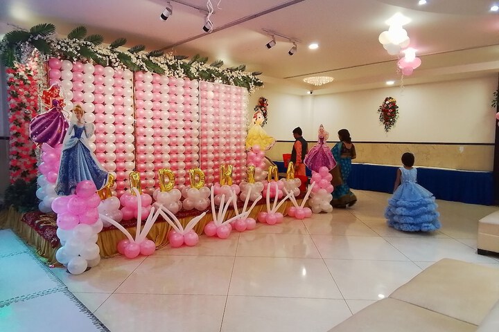 Ballroom/Hall 29 of 46