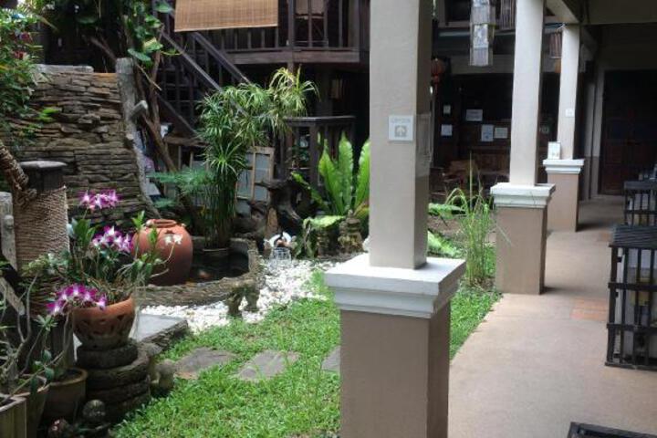 Photo 28
