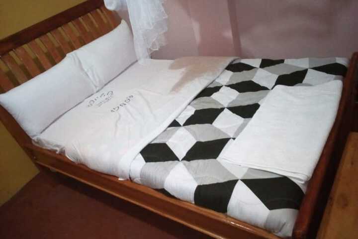 Room 2 of 12