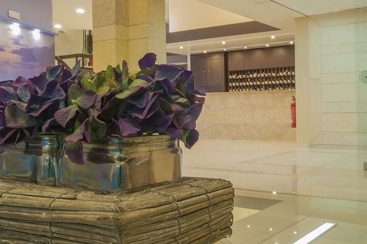 Hotel Lobby