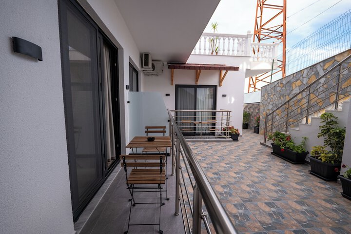 Terrace/Patio 46 of 61