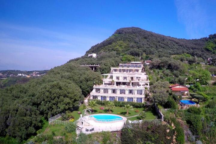 Hotel 62 of 62