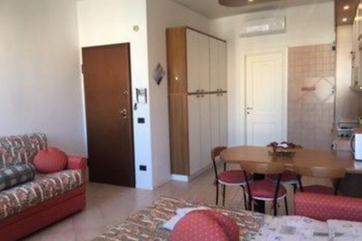 Room 219 of 499