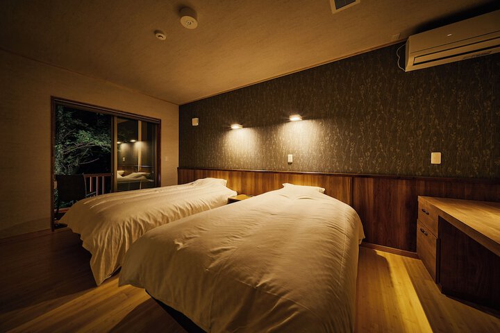 Room 21 of 79