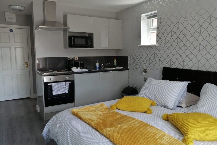 Room 10 of 15