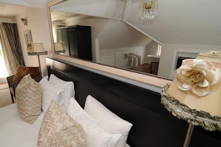 Room 14 of 62
