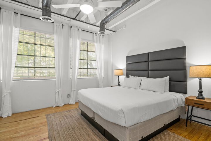 Room 126 of 168